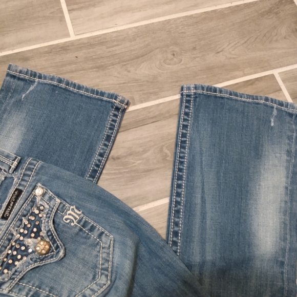 Miss Me size 27 BOOT CUT - Picture 9 of 16